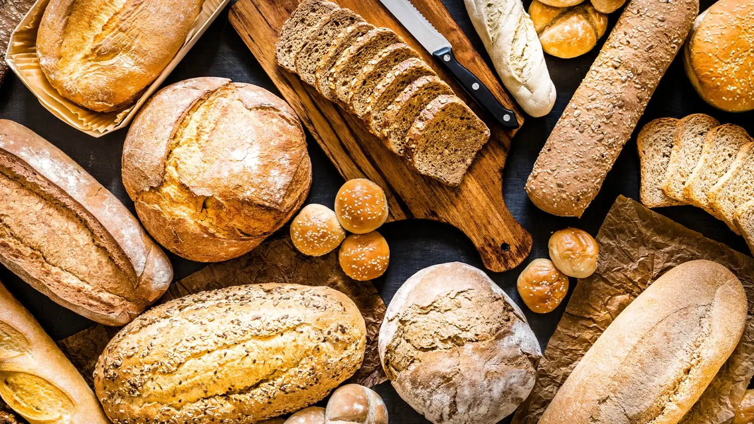 Different pieces of fresh breads